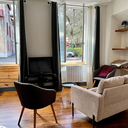 Joli Appartement En Centre Ville Bagneres-de-Bigorre Luaran gambar